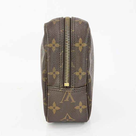 Louis Vuitton Monogram Toiletry Bag in Brown and Gold - Picture 4 of 16